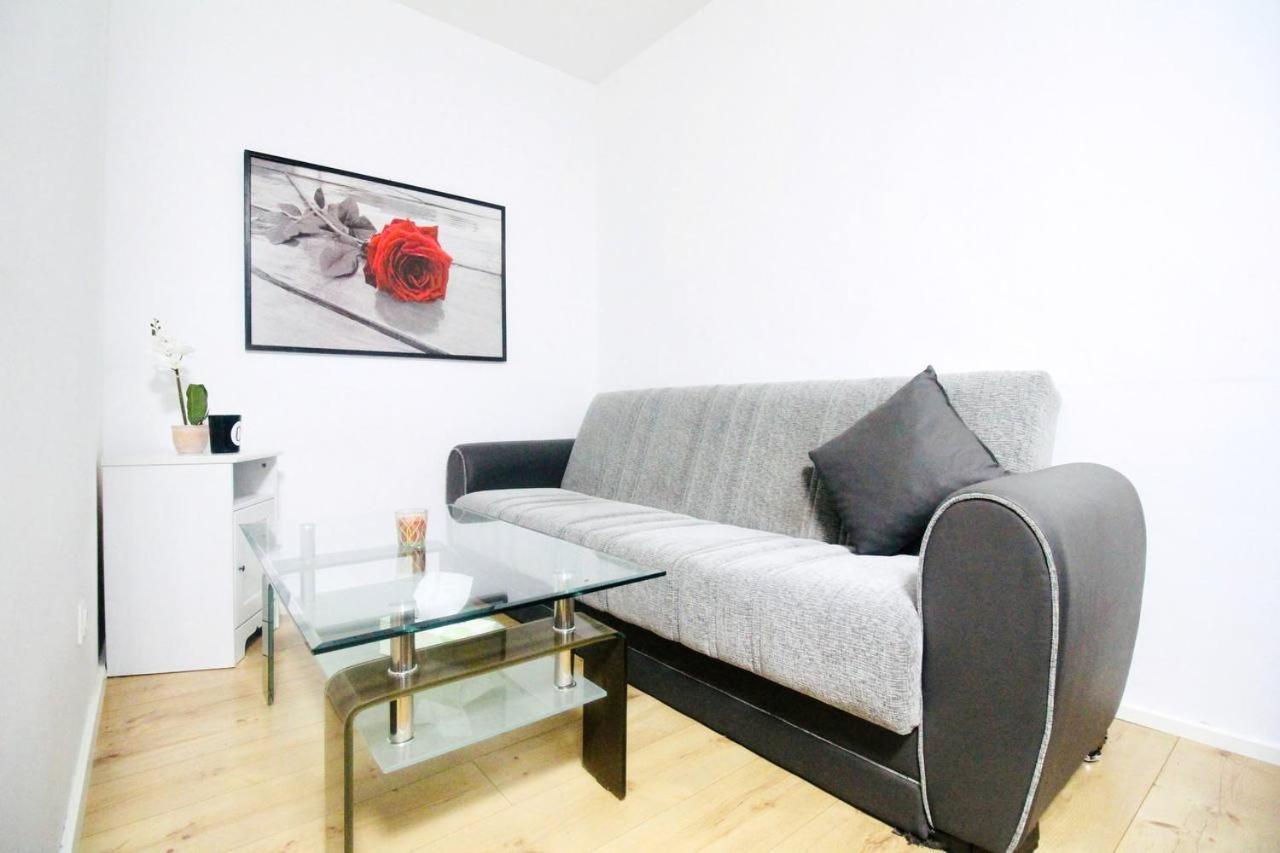 Modern In Millennium Area Apartamento *